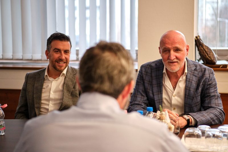 599948816_1401179395135634_2578525218675449678_n